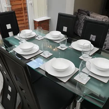Stylish 3 Bedroom House Near Nec, Centre * Birmingham